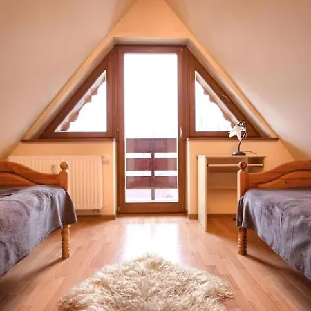 3 Bedroom - 12 People - Pod Skocznia Apartment Zakopane
