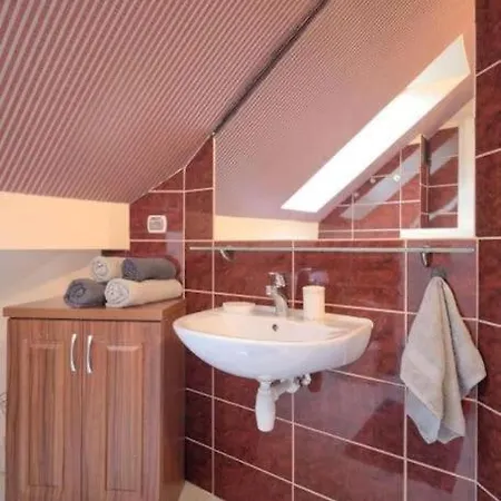 3 Bedroom - 12 People - Pod Skocznia *