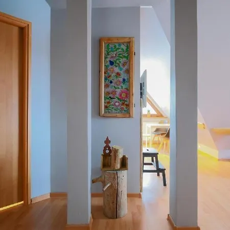 3 Bedroom - 12 People - Pod Skocznia Apartment